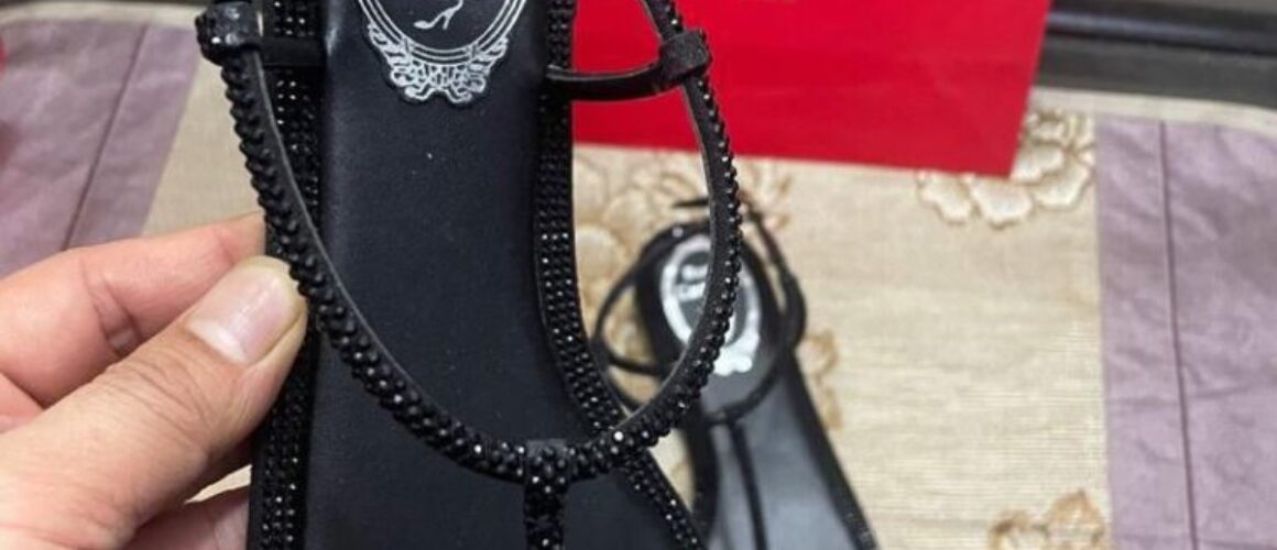 Shiny Rhinestone Split Toe Sandals